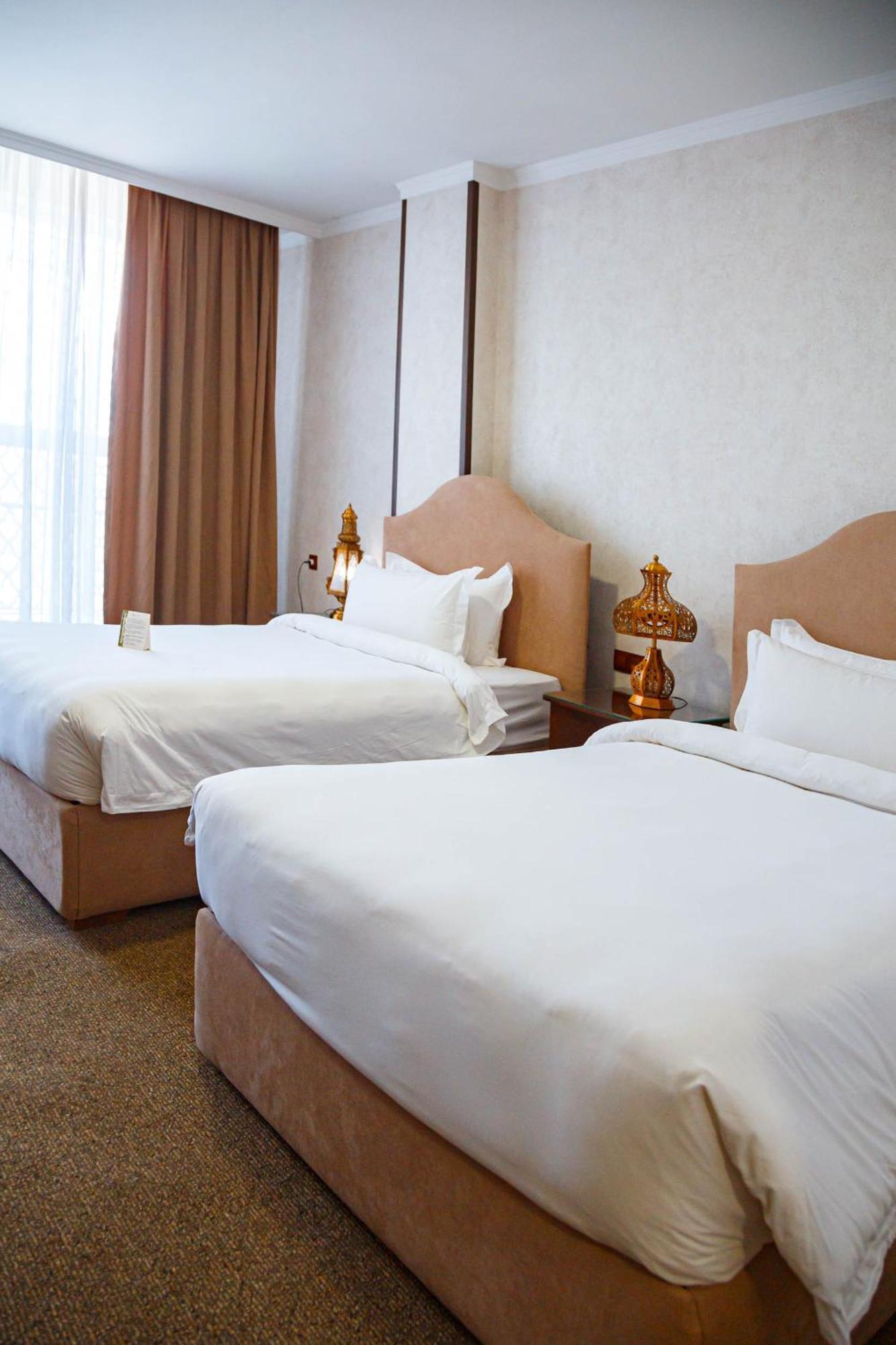 Jannat Resort Osh Bilik gambar